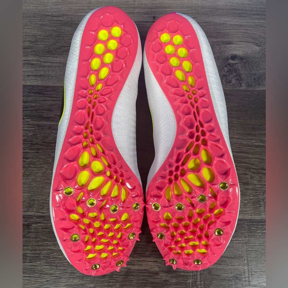 nike rawdacious spikes